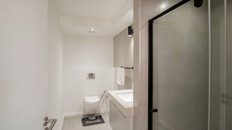 2 Bedroom Property for Sale in Claremont Western Cape